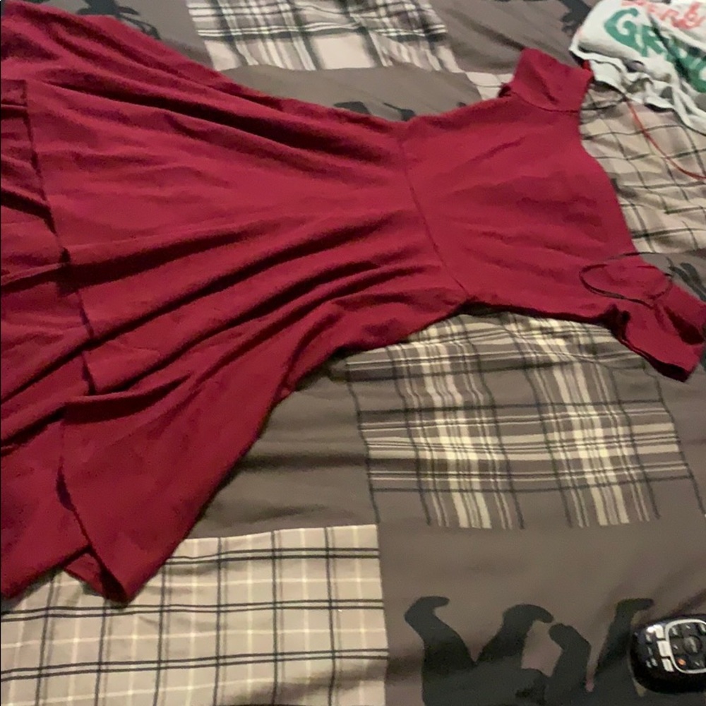 maroon dress